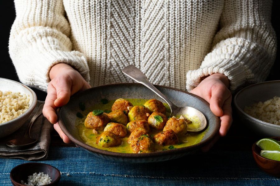 Gingered turkey meatballs in lemongrass broth with cauliflower “rice”