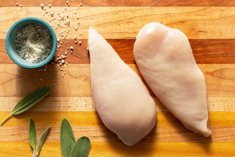 Organic Boneless Skinless Chicken Breasts (2 count)