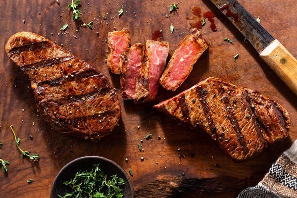 Organic Rib-Eyes (7 oz / serving)